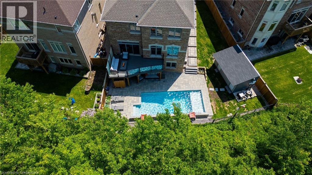 Photo 7 of 64 Elysian Fields Circle, Brampton ON