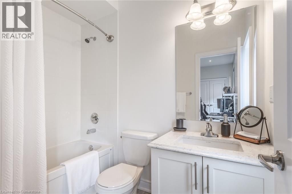 Photo 33 of 64 Elysian Fields Circle, Brampton ON