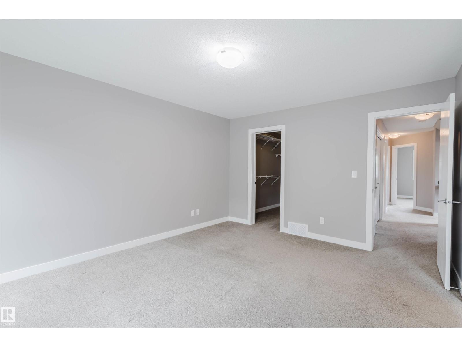 Photo 13 of 9308 74 Av Nw, Edmonton AB