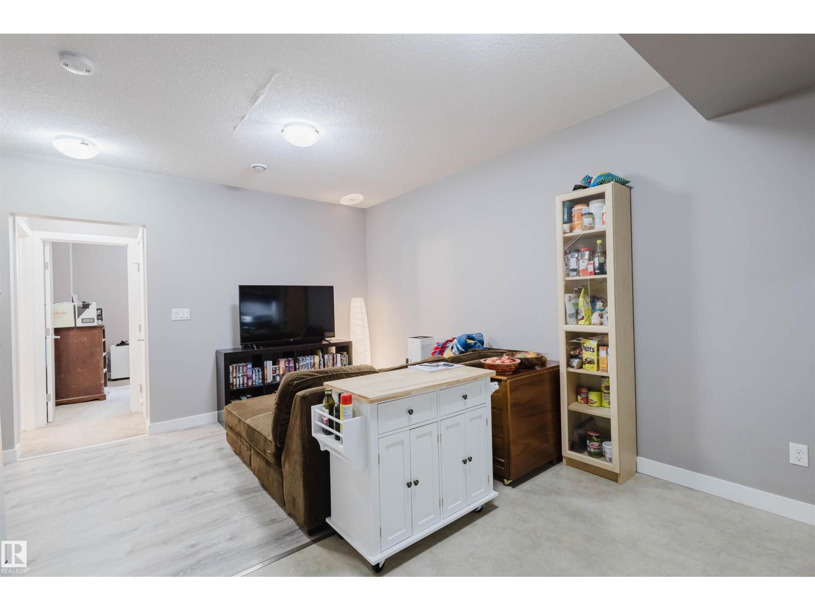 Photo 52 of 9308 74 Av Nw, Edmonton AB