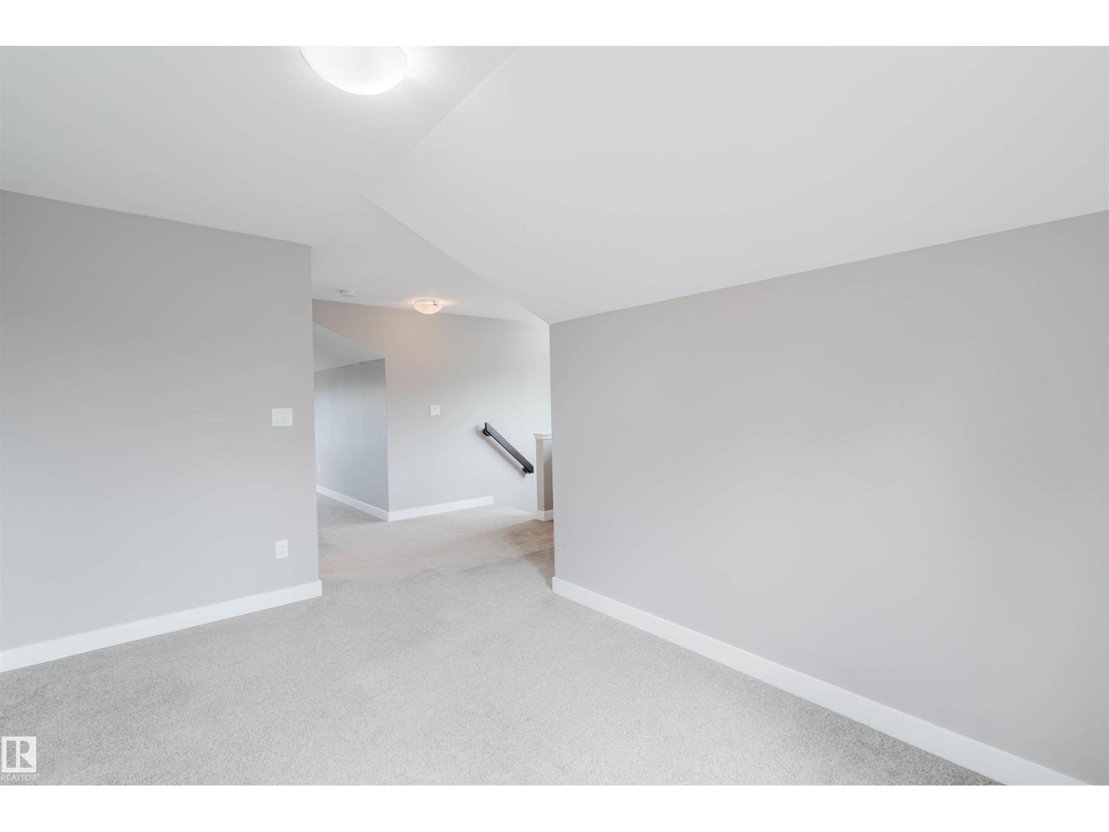 Photo 36 of 9308 74 Av Nw, Edmonton AB