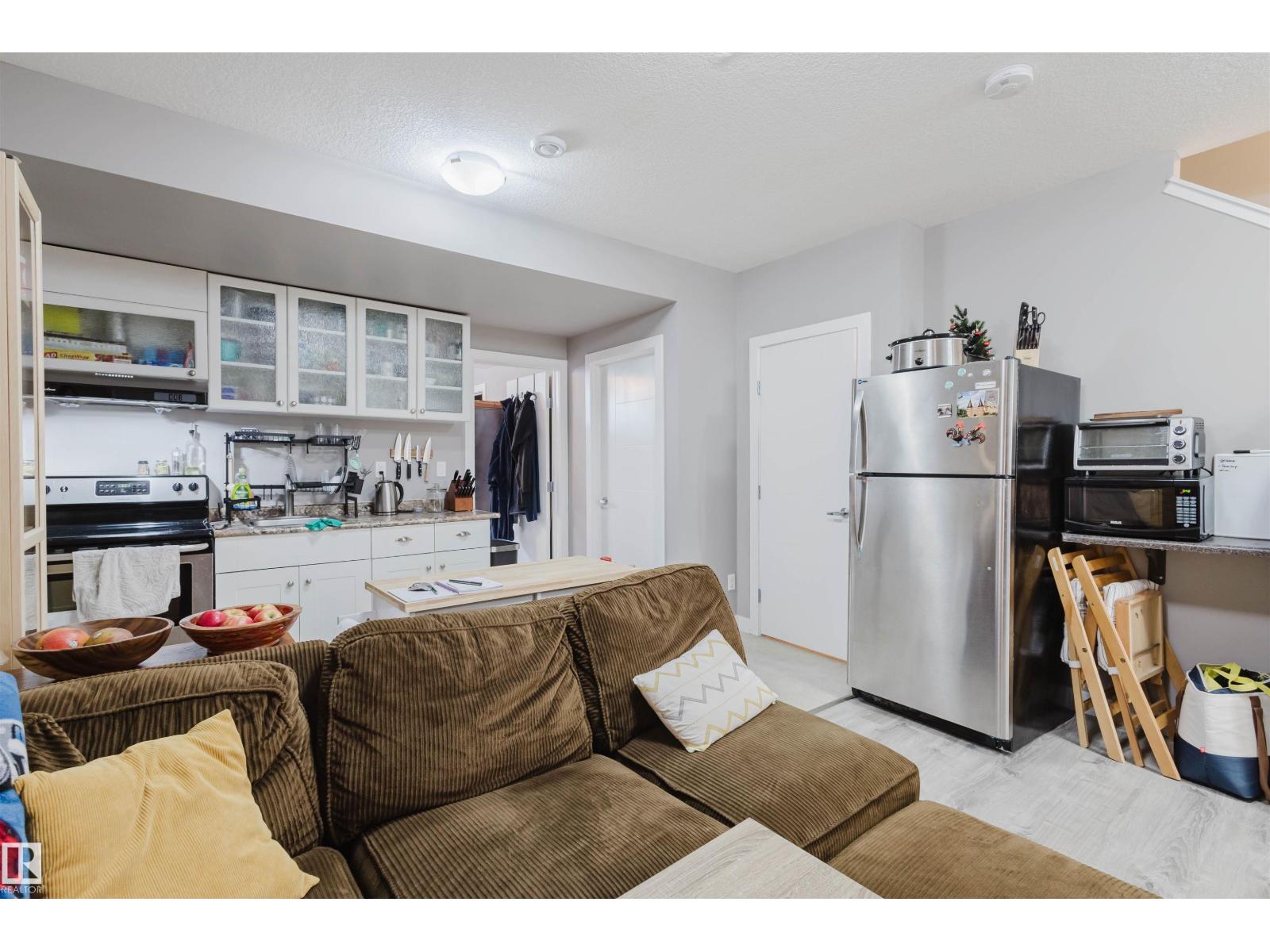Photo 39 of 9308 74 Av Nw, Edmonton AB