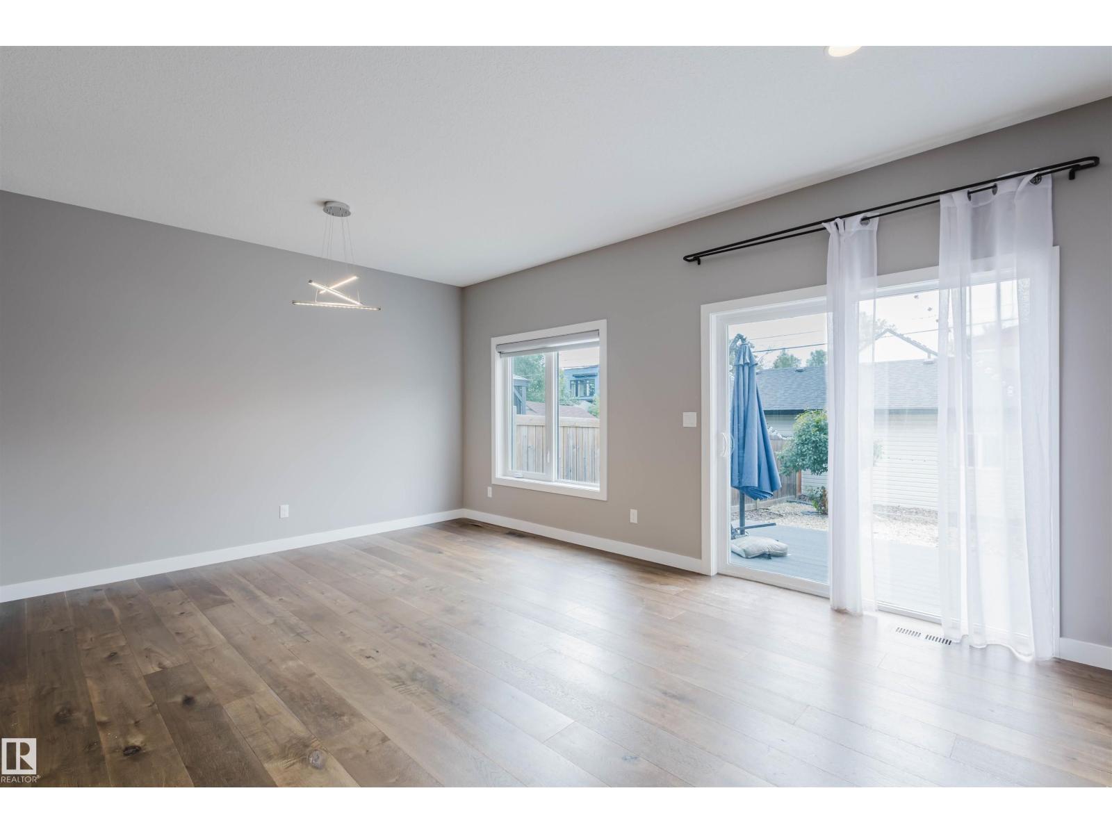 Photo 65 of 9308 74 Av Nw, Edmonton AB