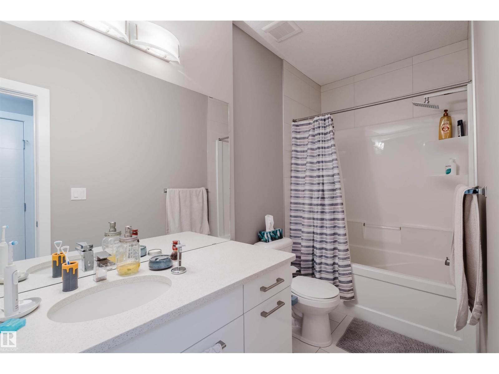 Photo 62 of 9308 74 Av Nw, Edmonton AB
