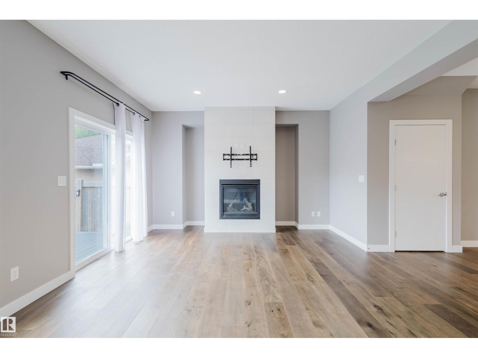 Photo 23 of 9308 74 Av Nw, Edmonton AB