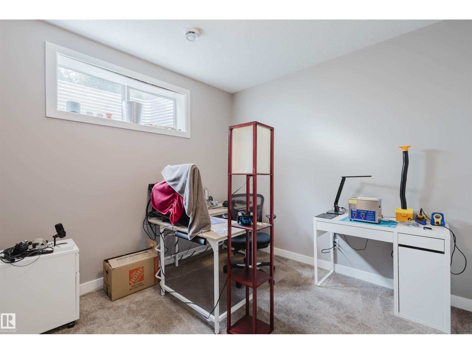 Photo 3 of 9308 74 Av Nw, Edmonton AB