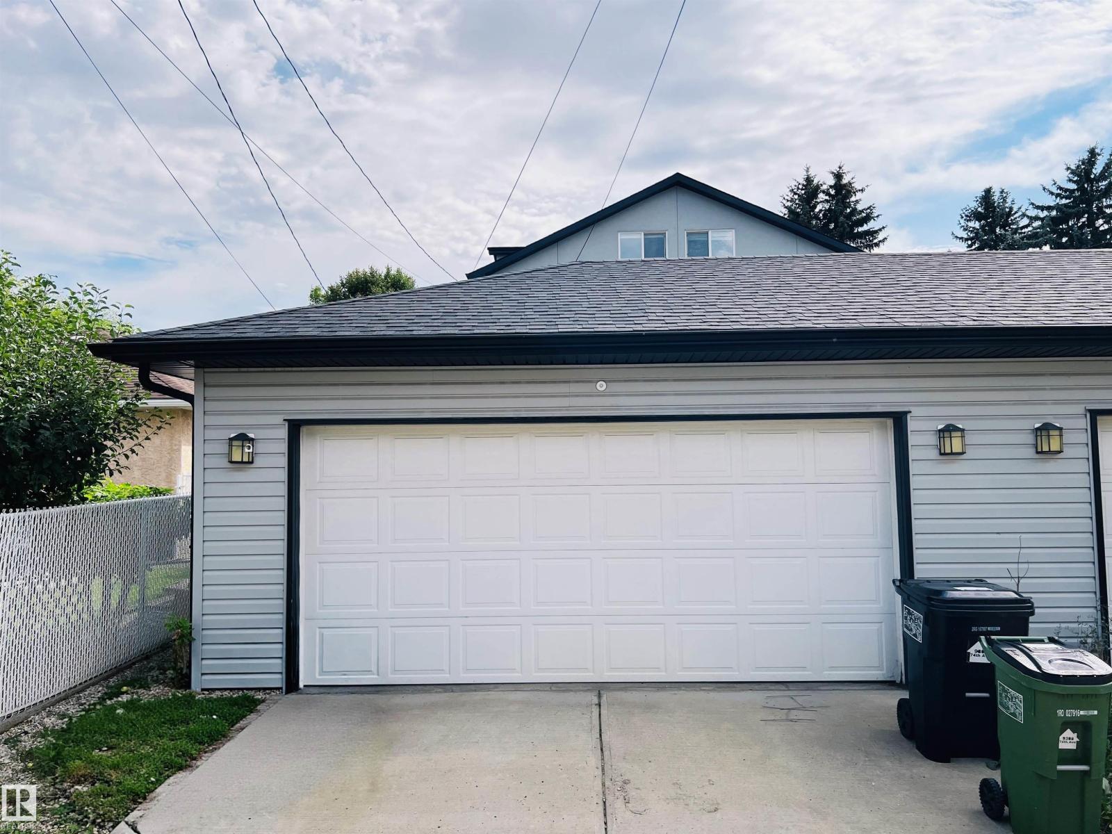Photo 46 of 9308 74 Av Nw, Edmonton AB