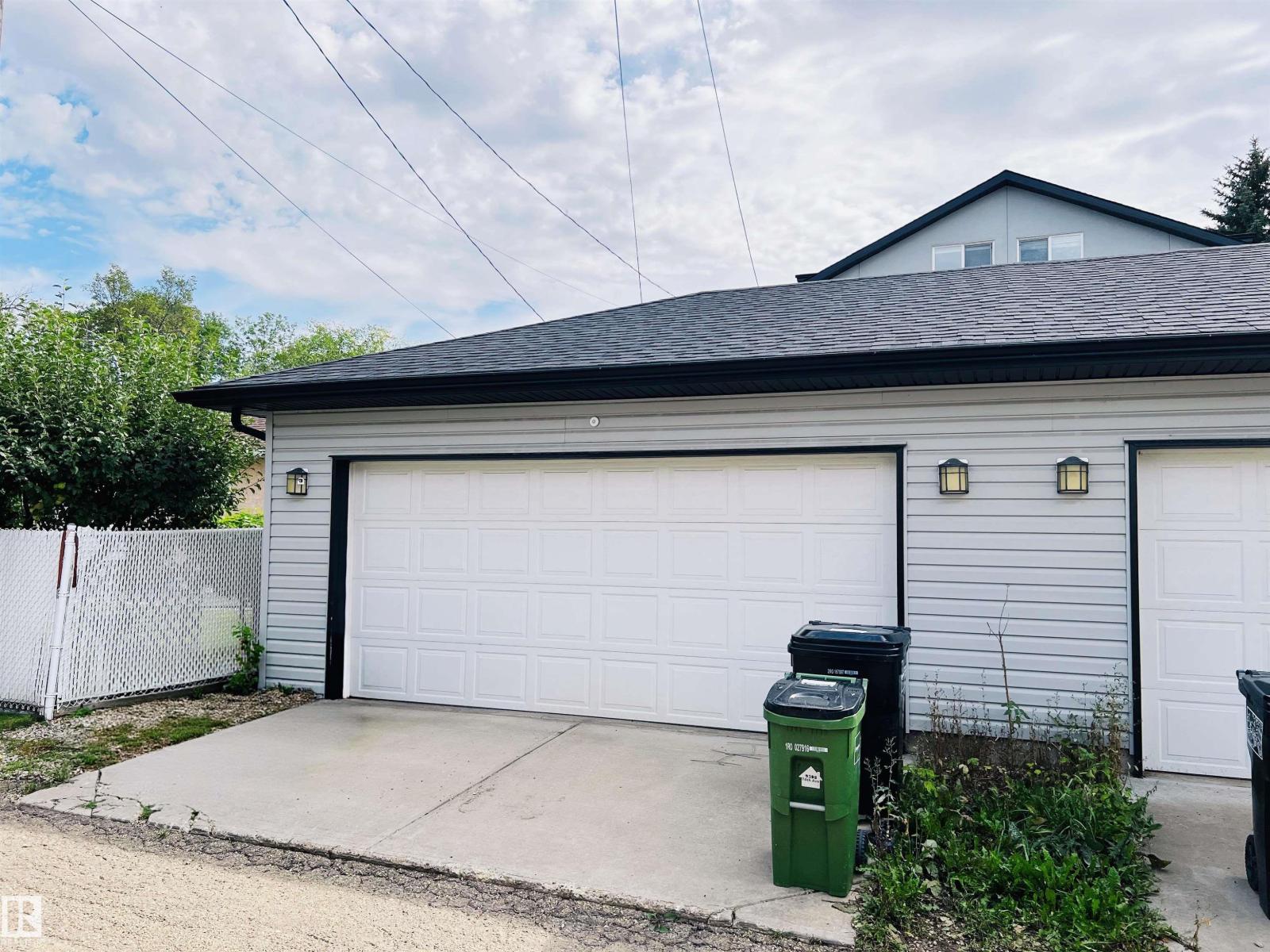 Photo 30 of 9308 74 Av Nw, Edmonton AB