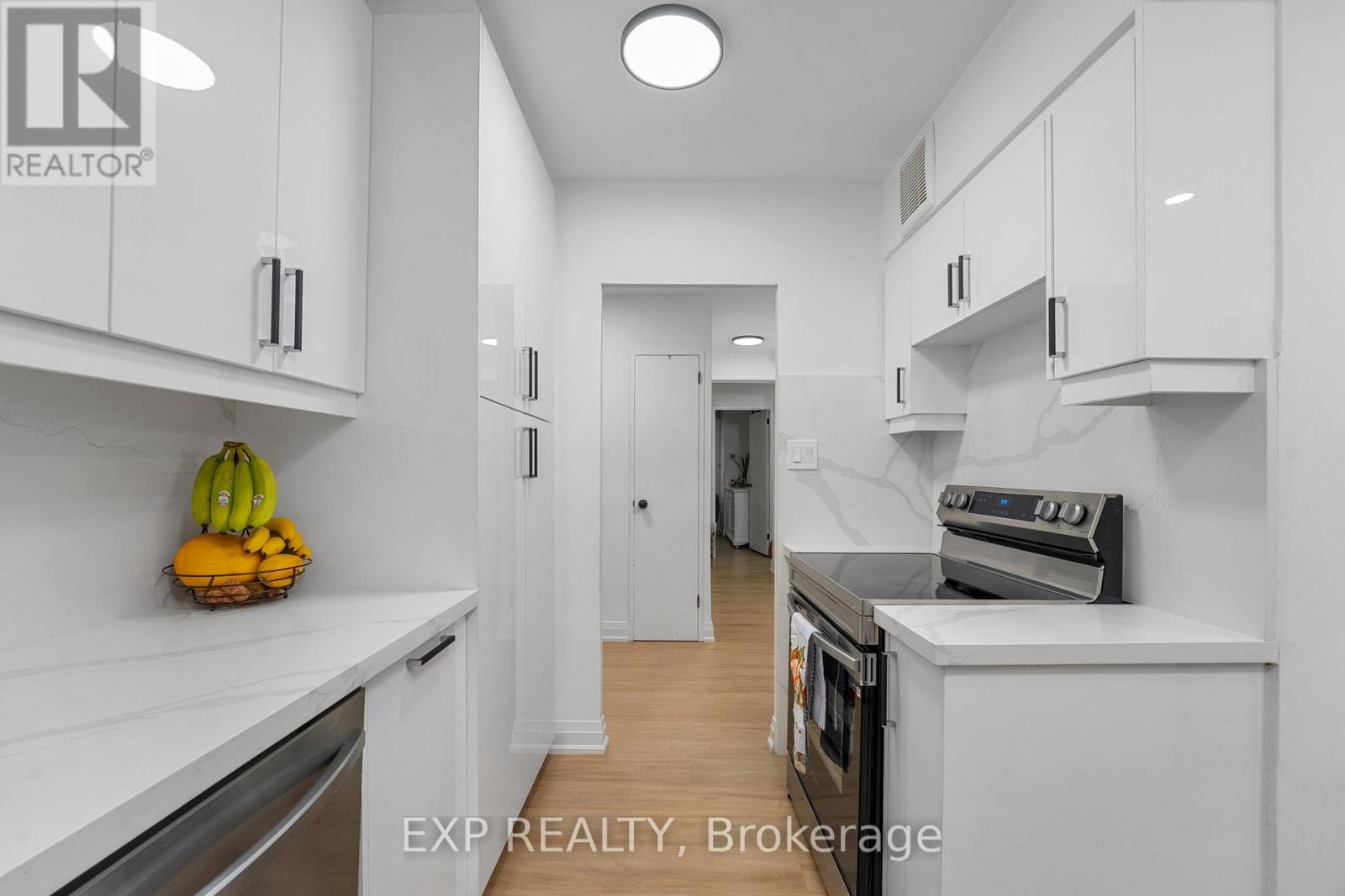 Photo 15 of 312 85 Emmett Avenue, Toronto ON