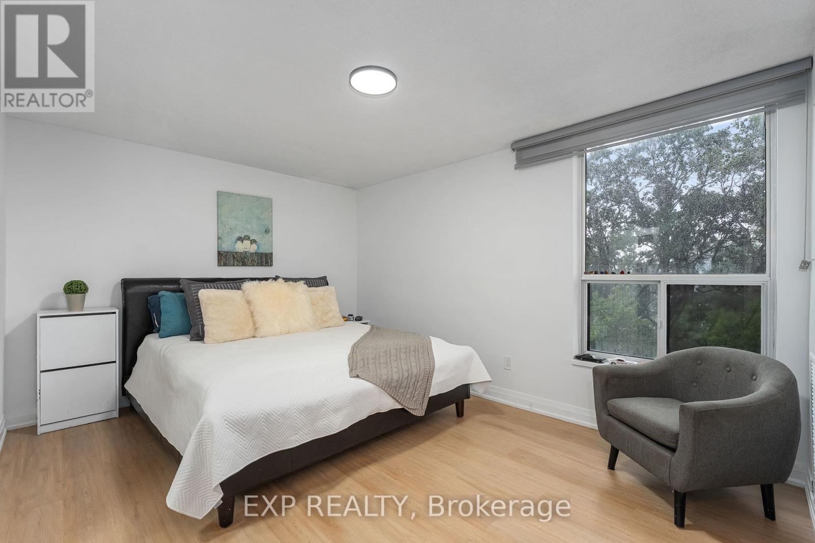 Photo 16 of 312 85 Emmett Avenue, Toronto ON