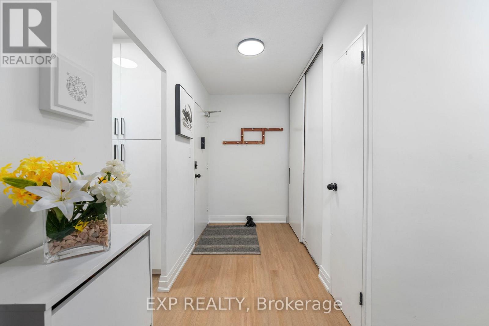 Photo 3 of 312 85 Emmett Avenue, Toronto ON