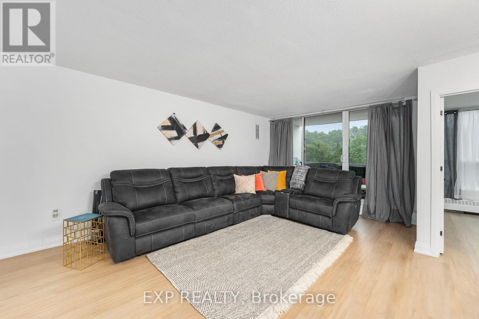 Photo 7 of 312 85 Emmett Avenue, Toronto ON