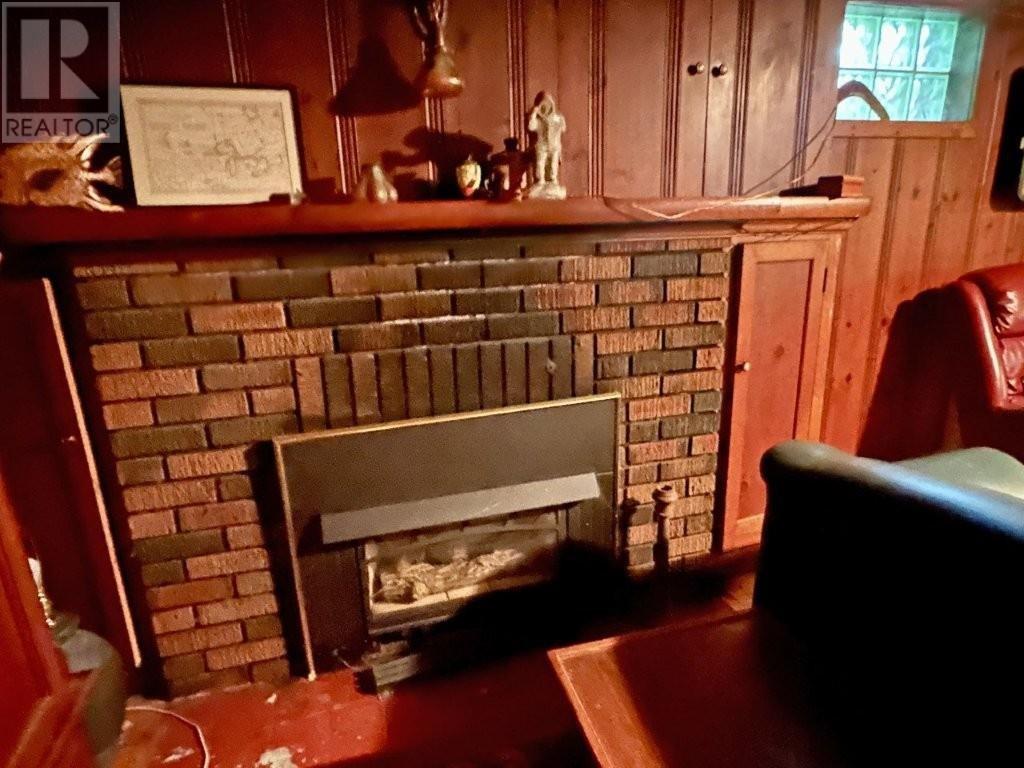Photo 34 of 43 Summit Ave, Thunder Bay ON