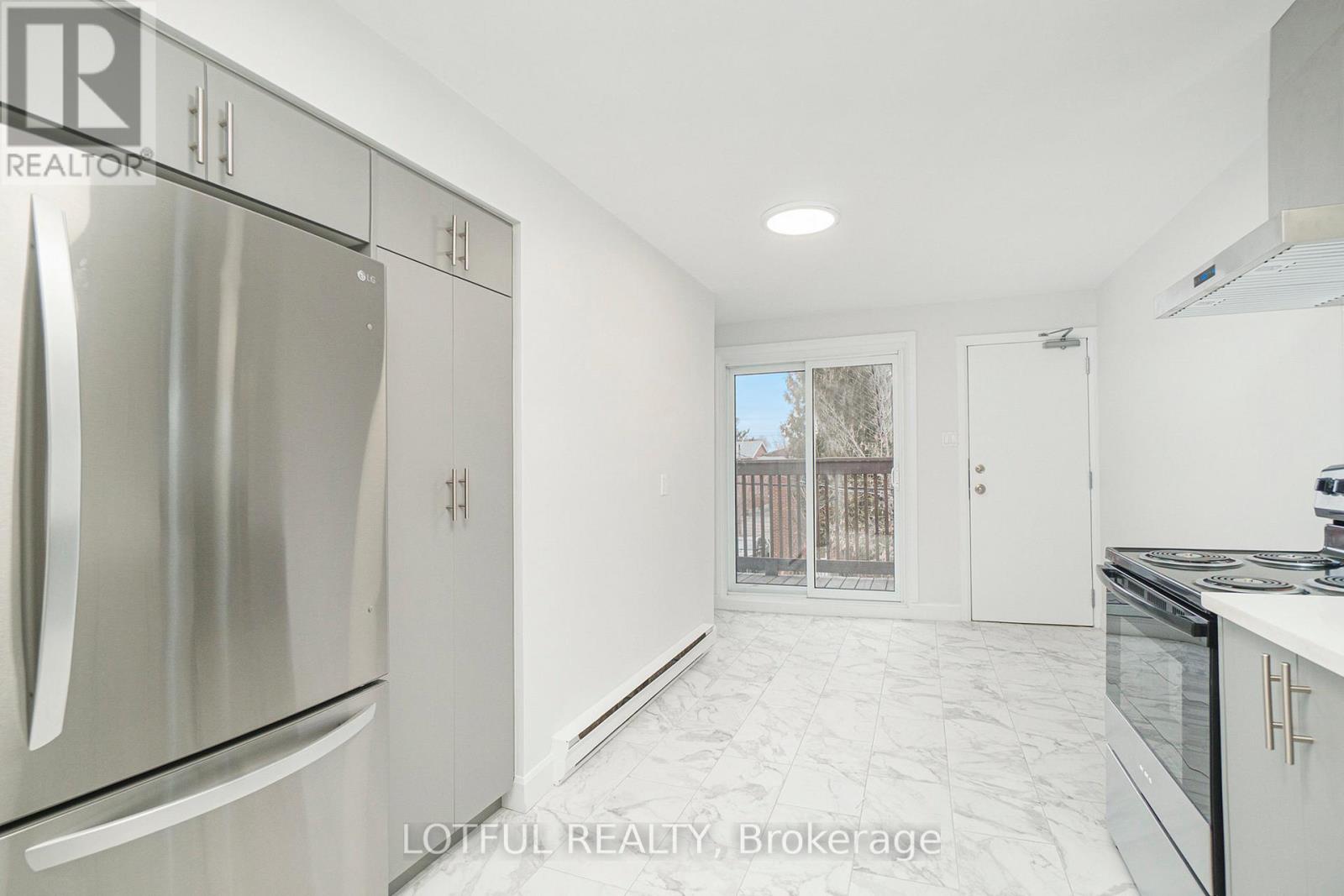 Photo 8 of 6 484 Queen Mary Street, Ottawa ON