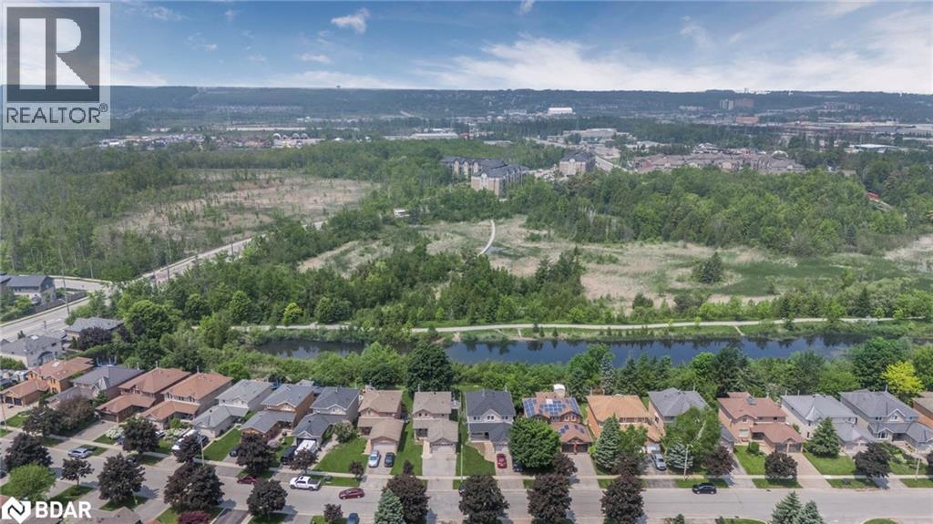 Photo 19 of 22 Bishop Drive, Barrie ON