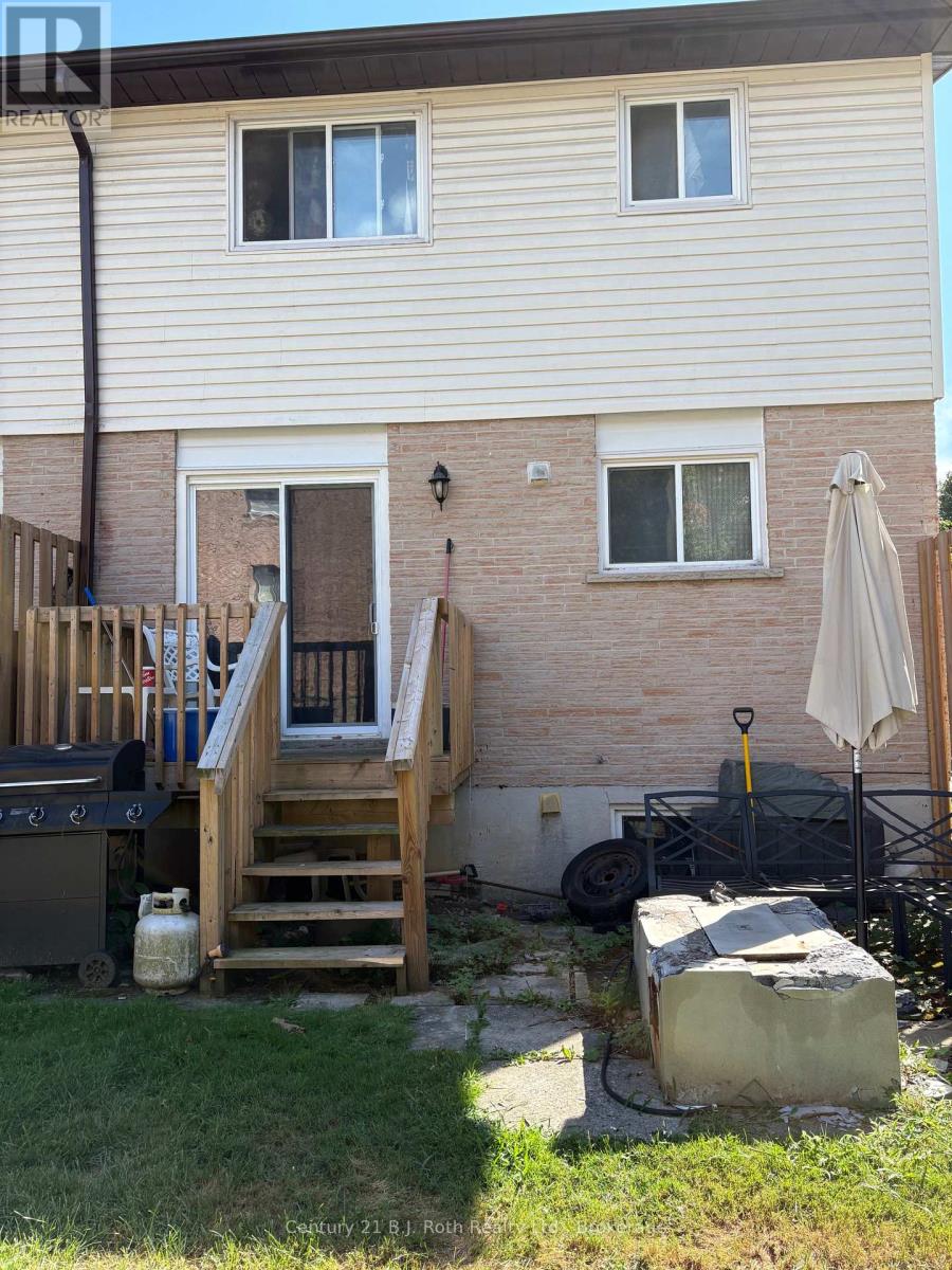 Photo 2 of 107 1095 Mississaga Street W, Orillia ON