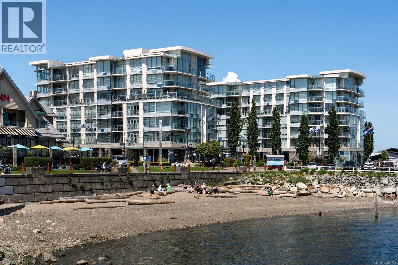 201 9809 SEAPORT Place, Sidney