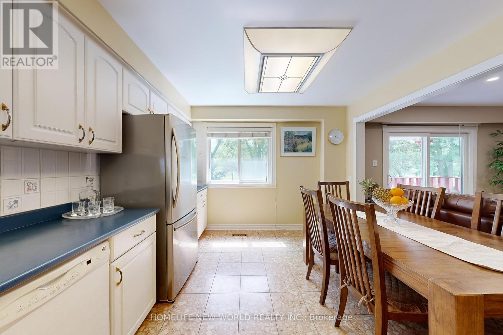 Photo 25 of 781 Huntingwood Drive, Toronto ON