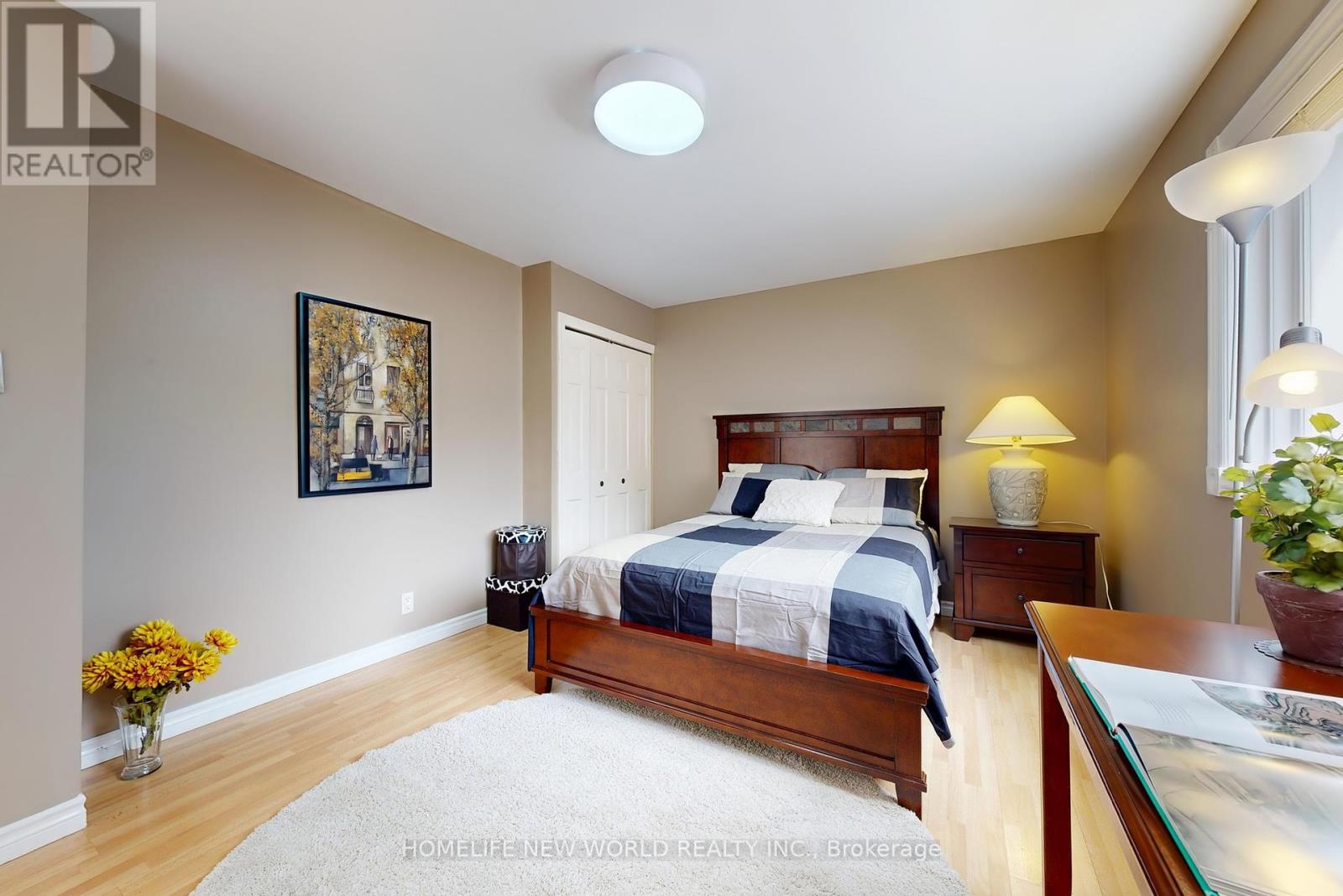 Photo 32 of 781 Huntingwood Drive, Toronto ON