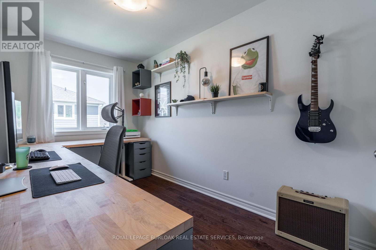 Photo 12 of 965 Reimer Common, Burlington ON
