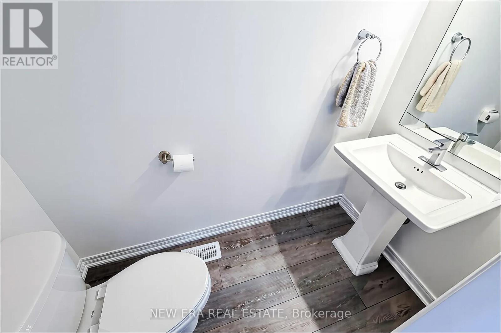 Photo 2 of 60 120 Court Drive, Brant ON