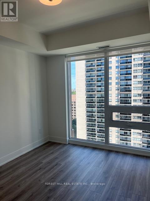 Photo 9 of 1406 310 Tweedsmuir Avenue, Toronto ON