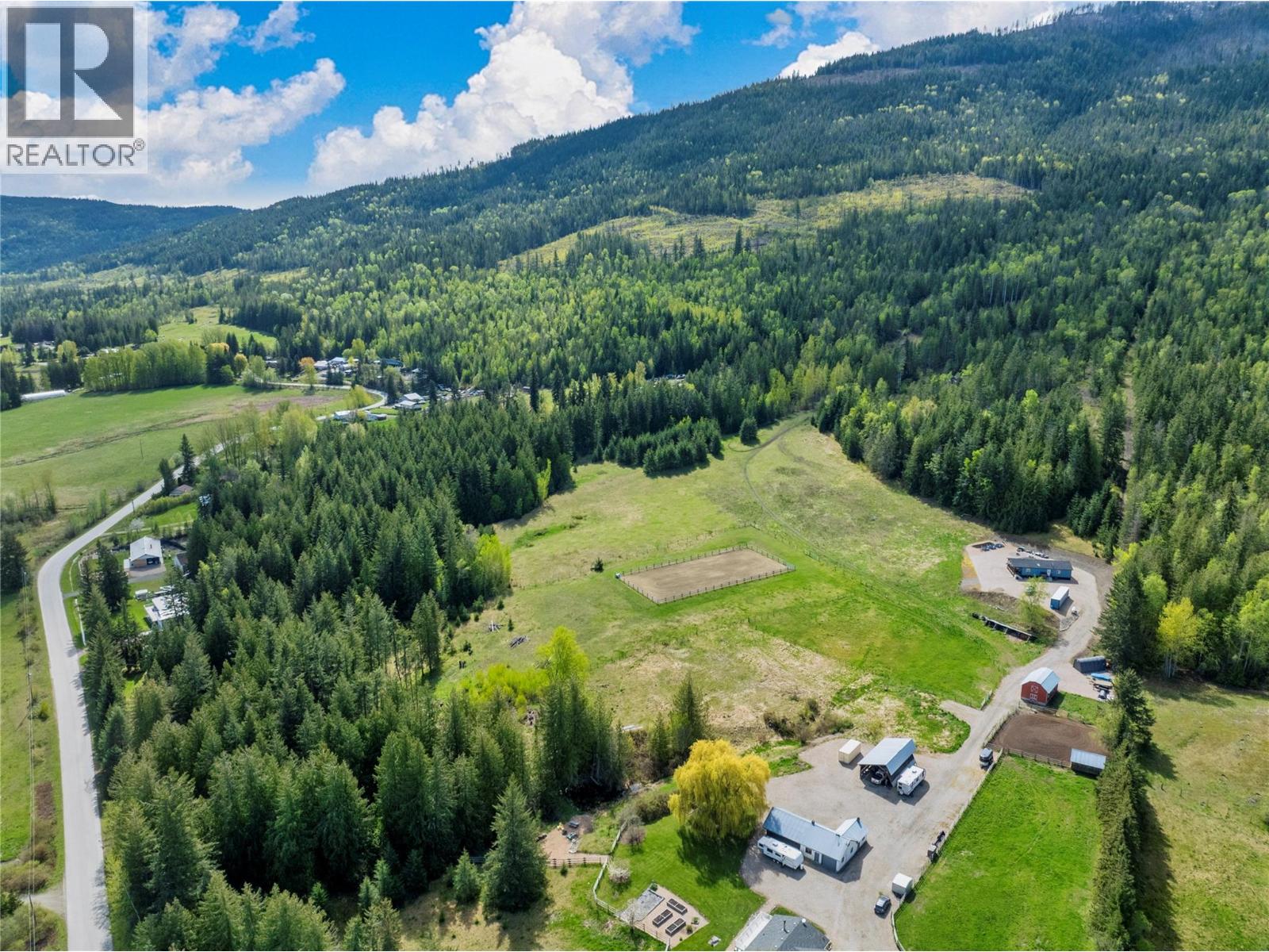 Photo 1 of 1706 Taylor Road, Sorrento BC