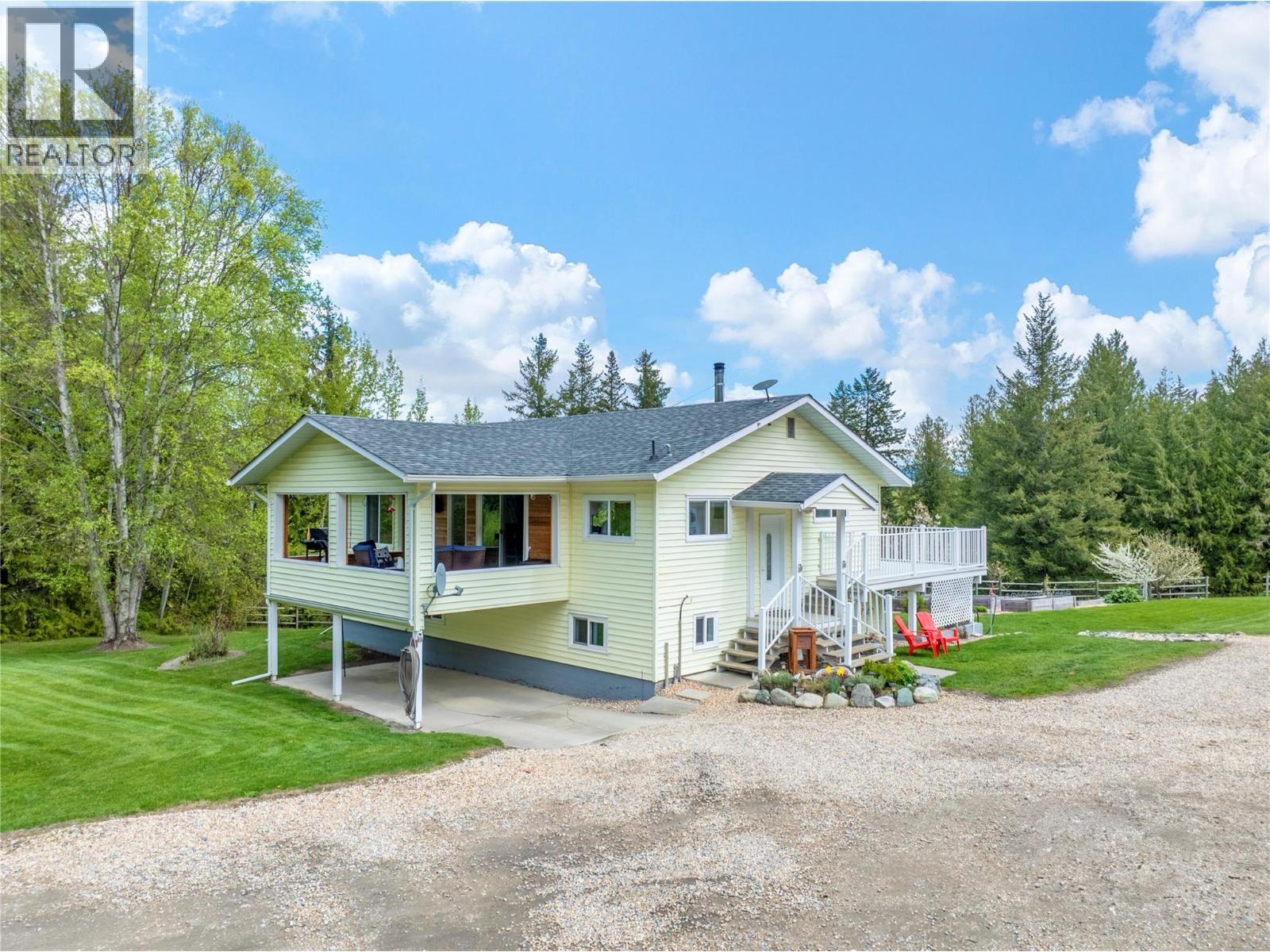 Photo 33 of 1706 Taylor Road, Sorrento BC