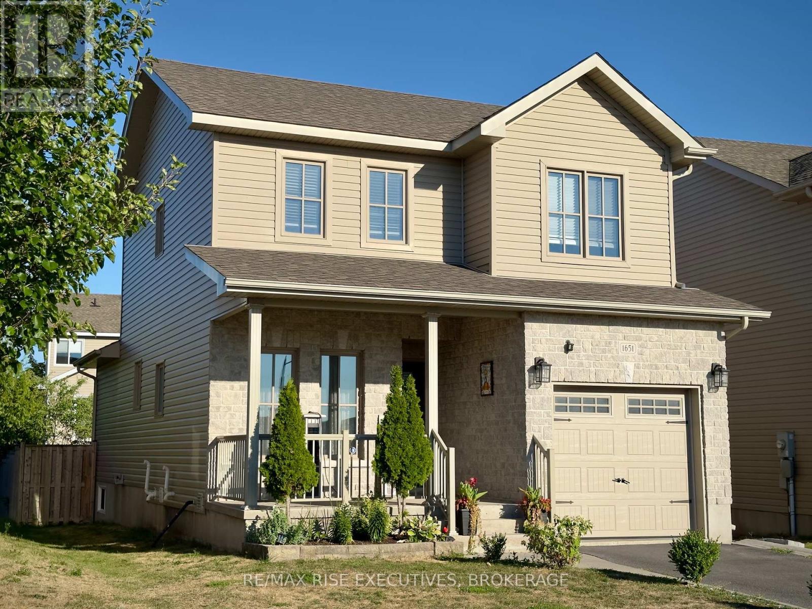 Photo 9 of 1651 Crimson Crescent, Kingston ON