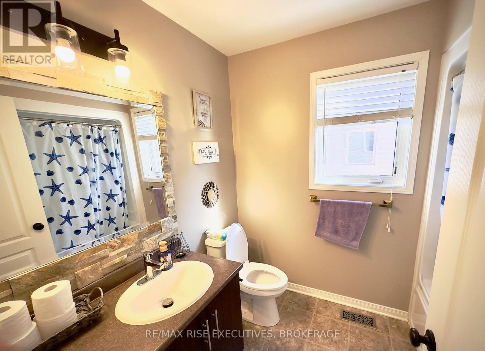 Photo 20 of 1651 Crimson Crescent, Kingston ON