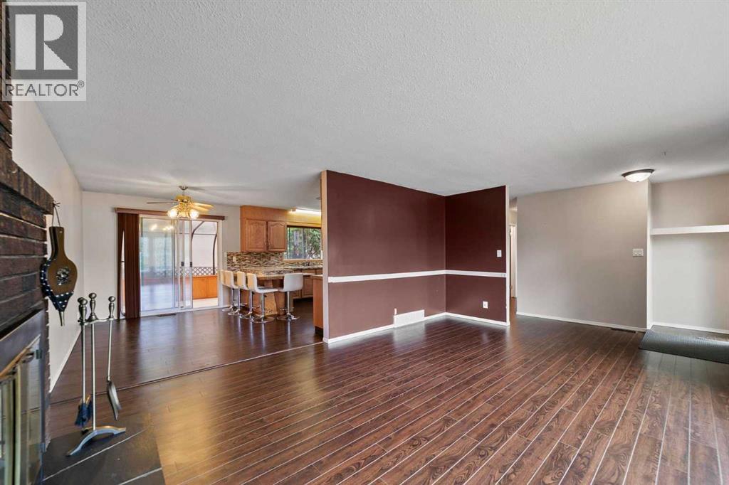 Photo 31 of 6601 43 Avenue, Camrose AB
