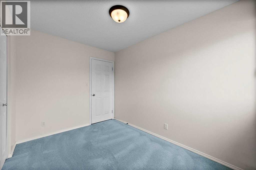 Photo 26 of 6601 43 Avenue, Camrose AB