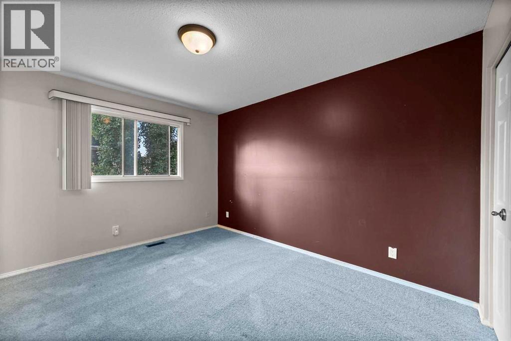 Photo 32 of 6601 43 Avenue, Camrose AB
