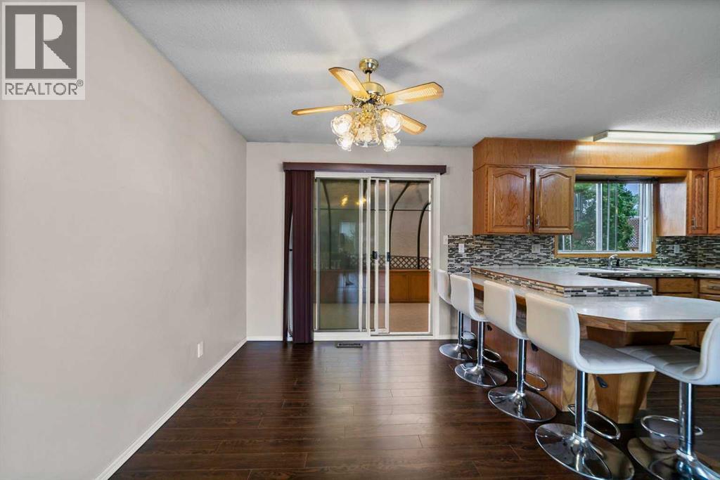 Photo 1 of 6601 43 Avenue, Camrose AB