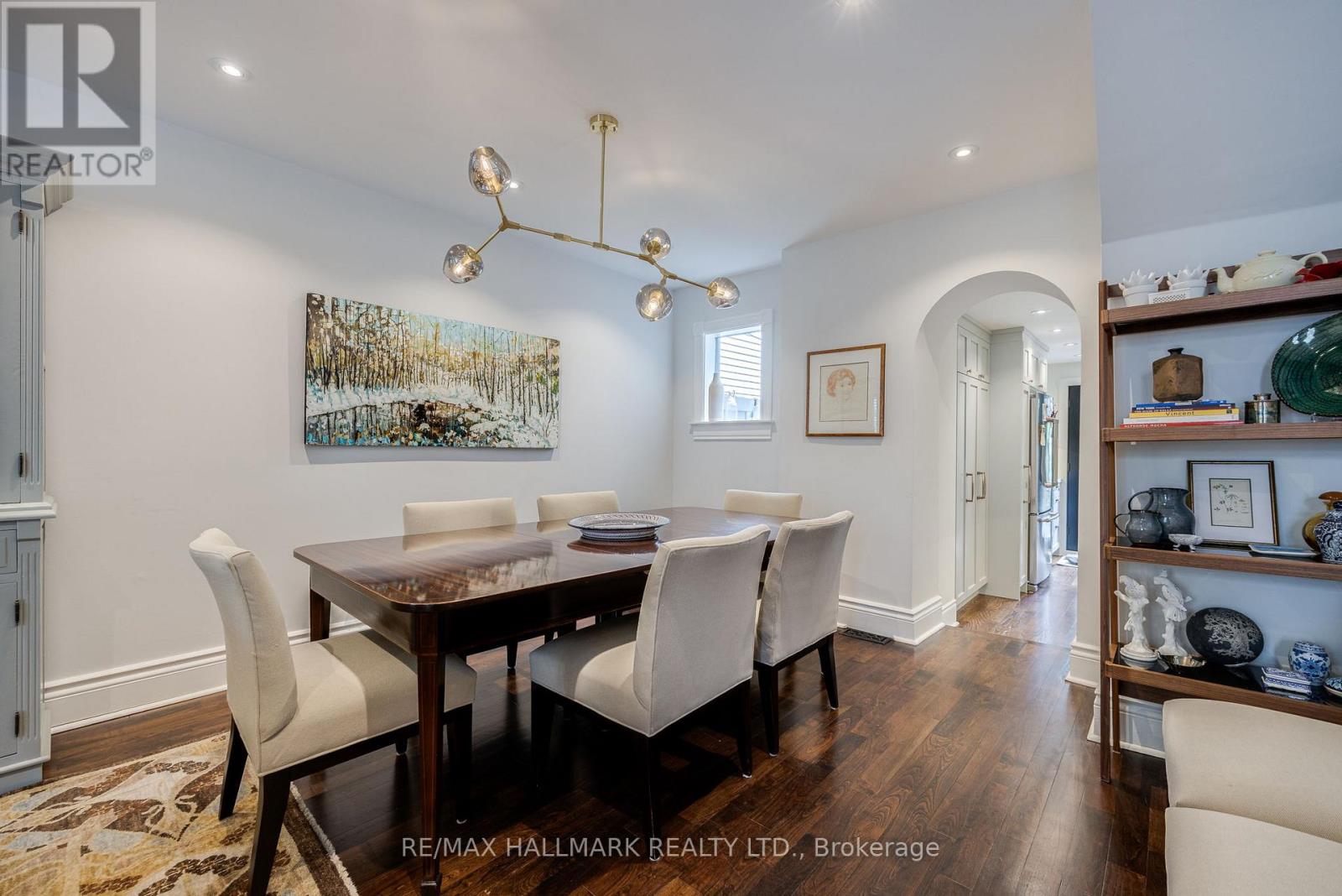 Photo 16 of 27 Bishop Street, Toronto ON