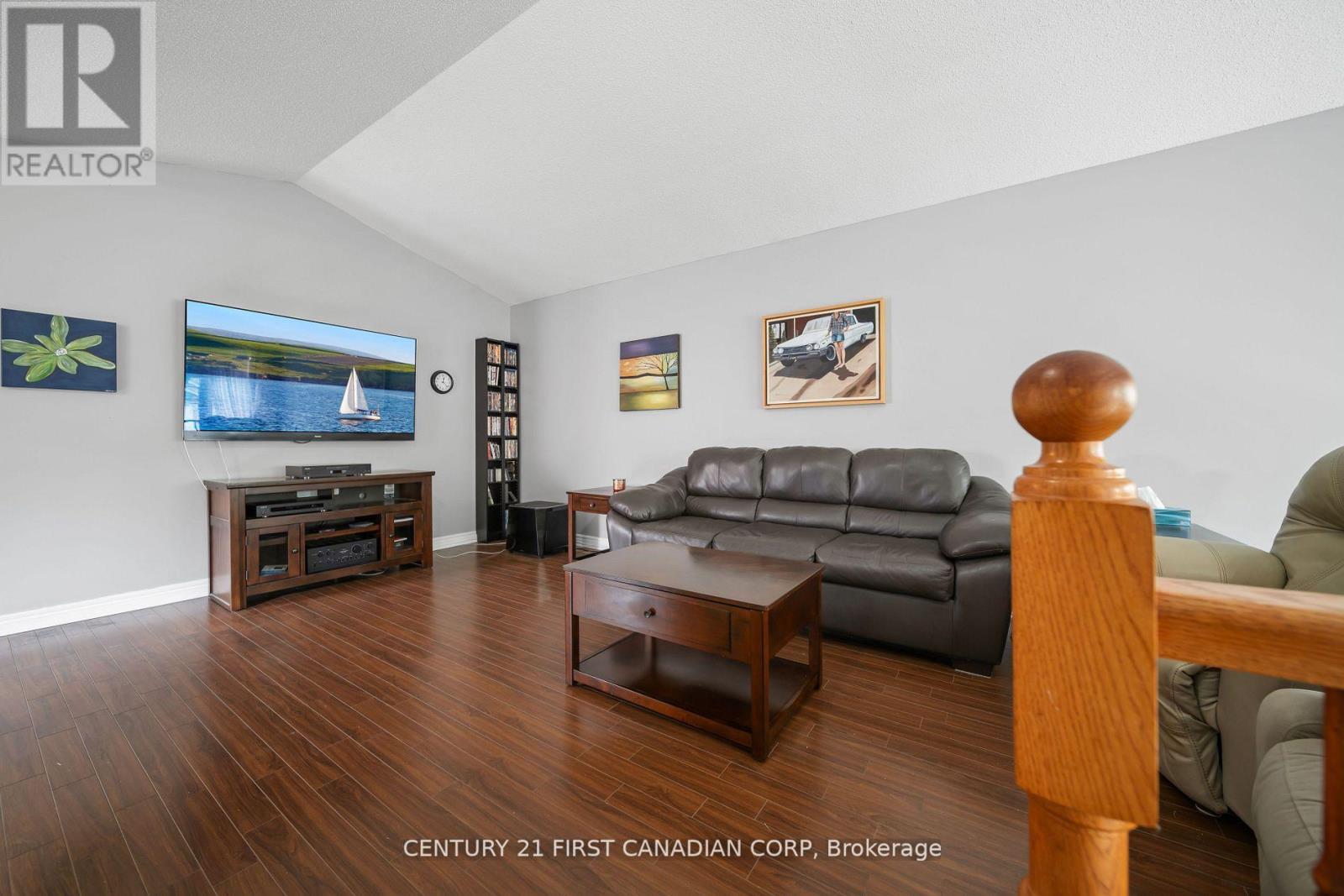 Photo 10 of 475 Exmouth Circle, London East ON