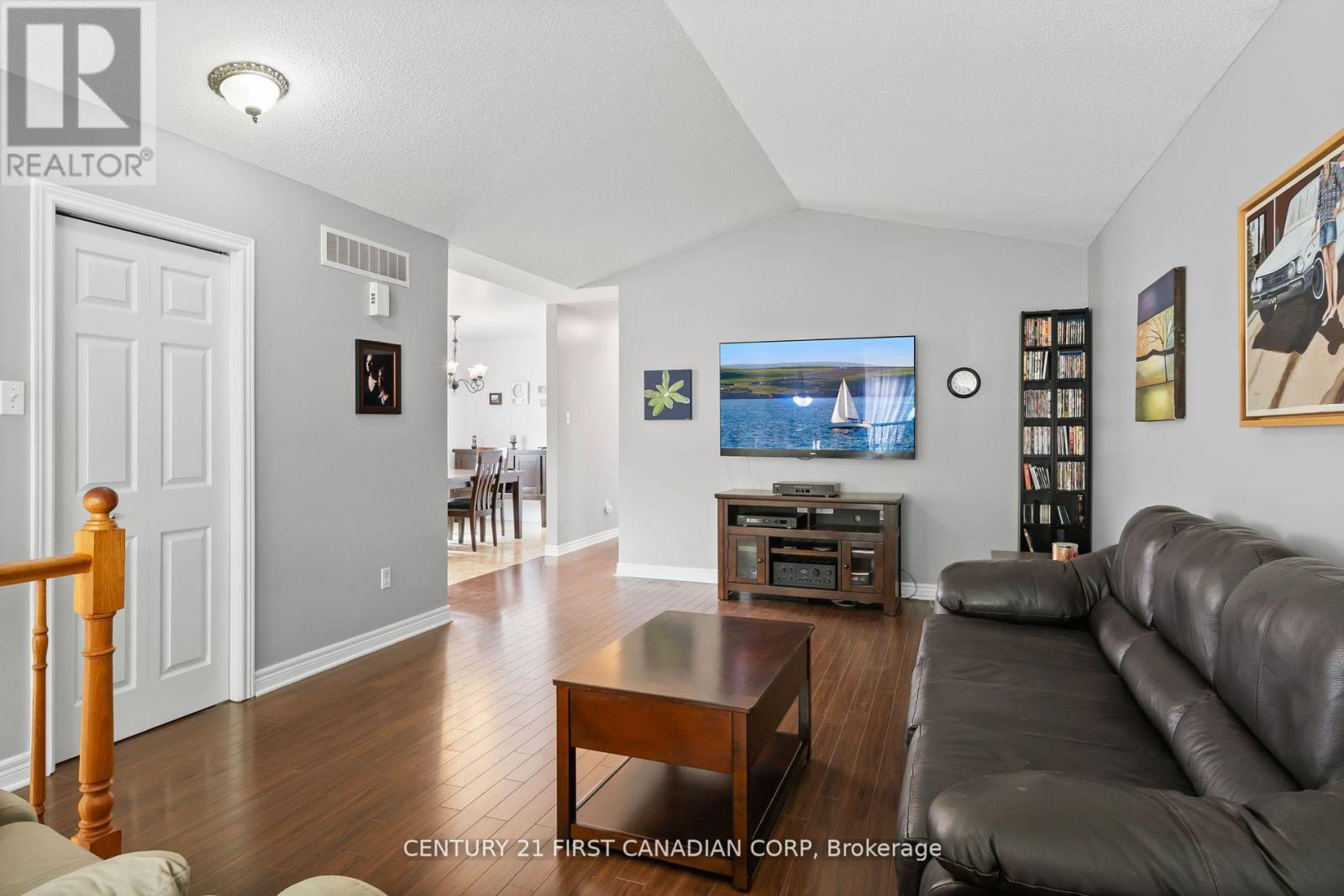 Photo 11 of 475 Exmouth Circle, London East ON