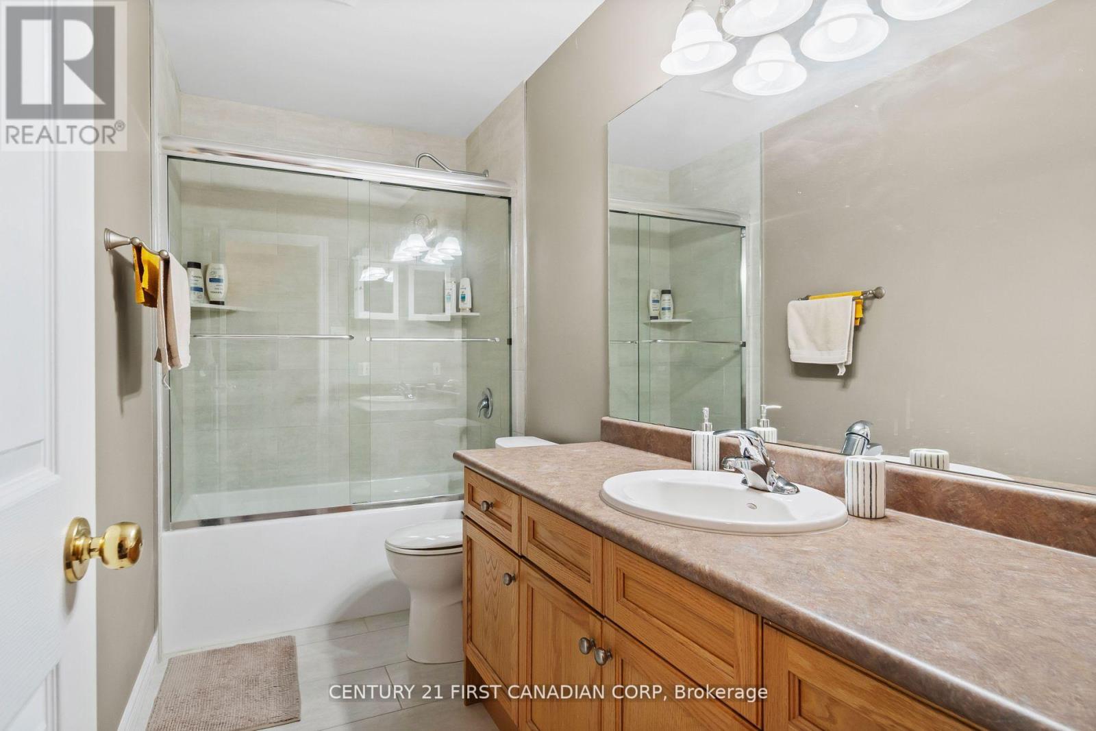 Photo 26 of 475 Exmouth Circle, London East ON