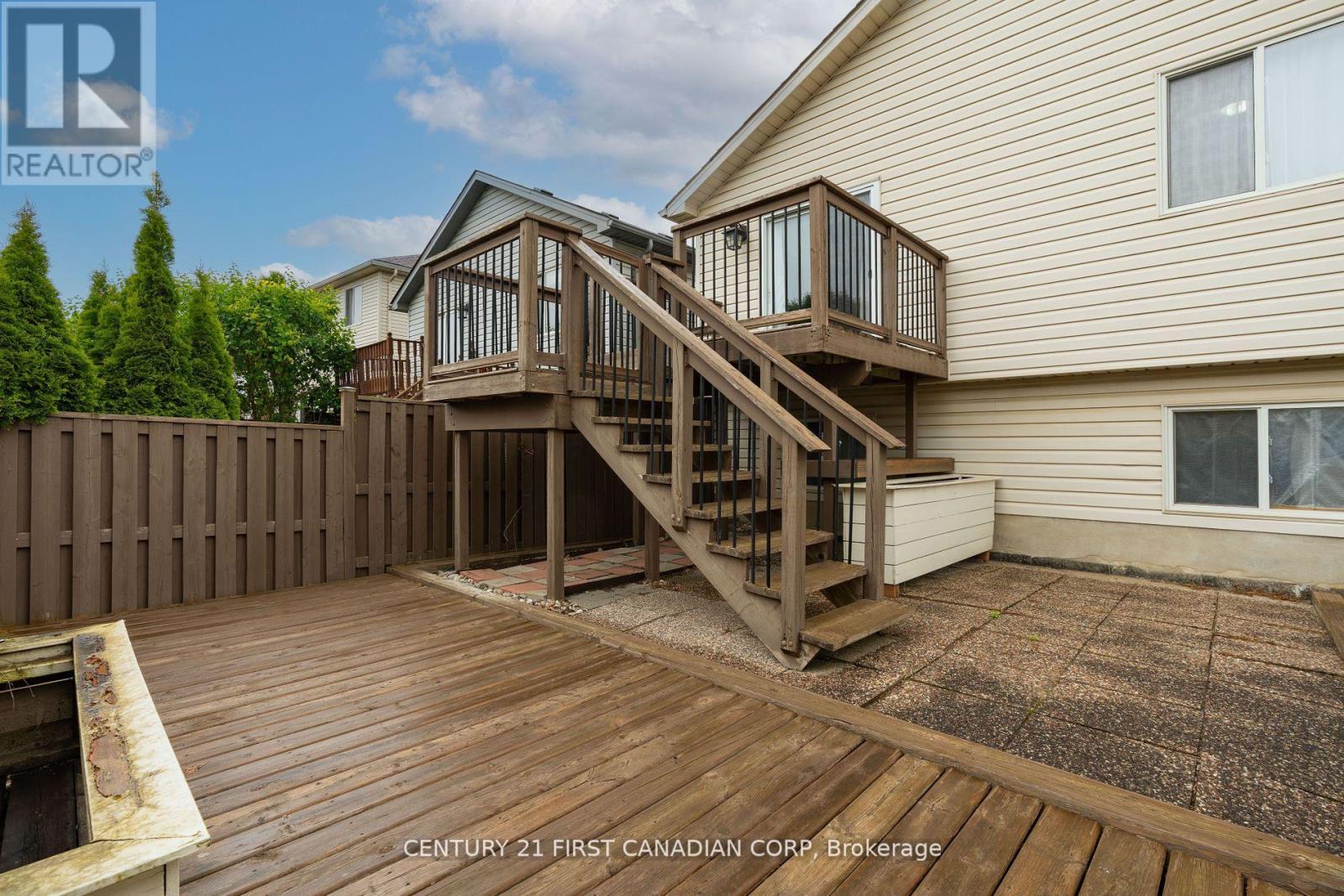 Photo 6 of 475 Exmouth Circle, London East ON