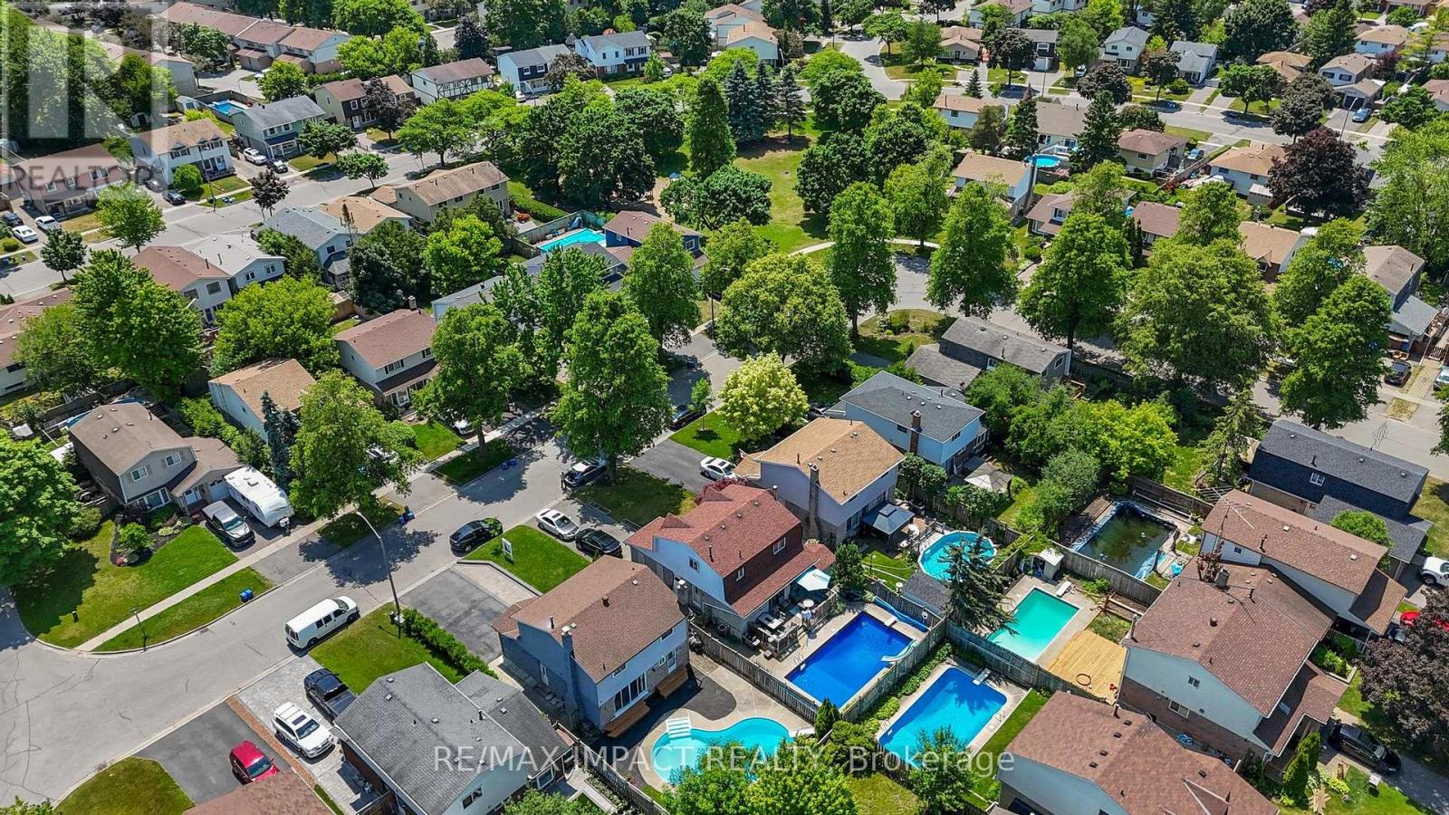 Photo 7 of 1395 Tampa Crescent, Oshawa ON