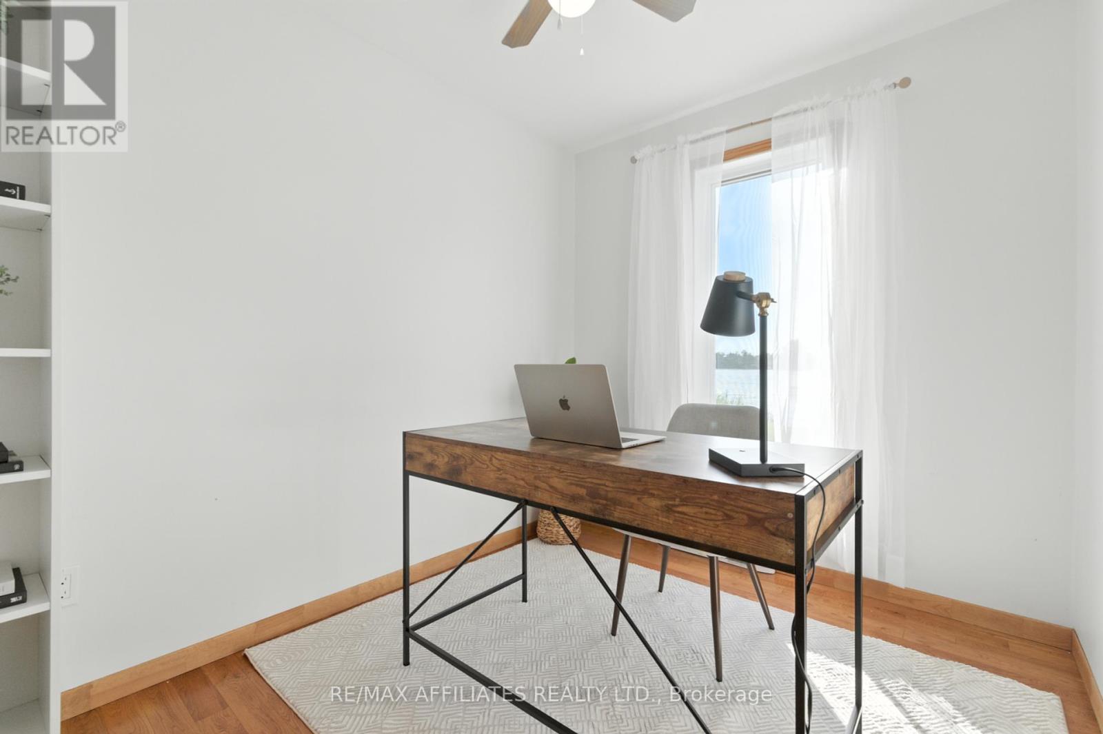 Photo 33 of 70 Corktown Lane, Merrickvillewolford ON