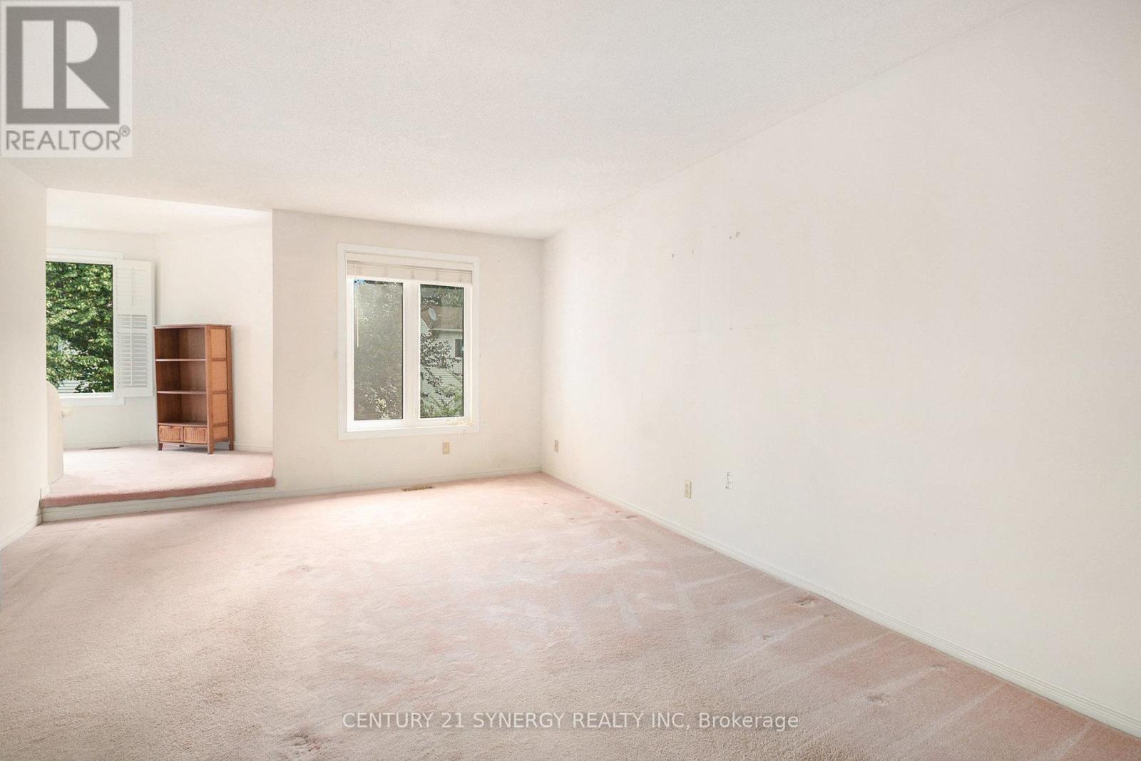 Photo 17 of 1723 Cara Crescent, Ottawa ON