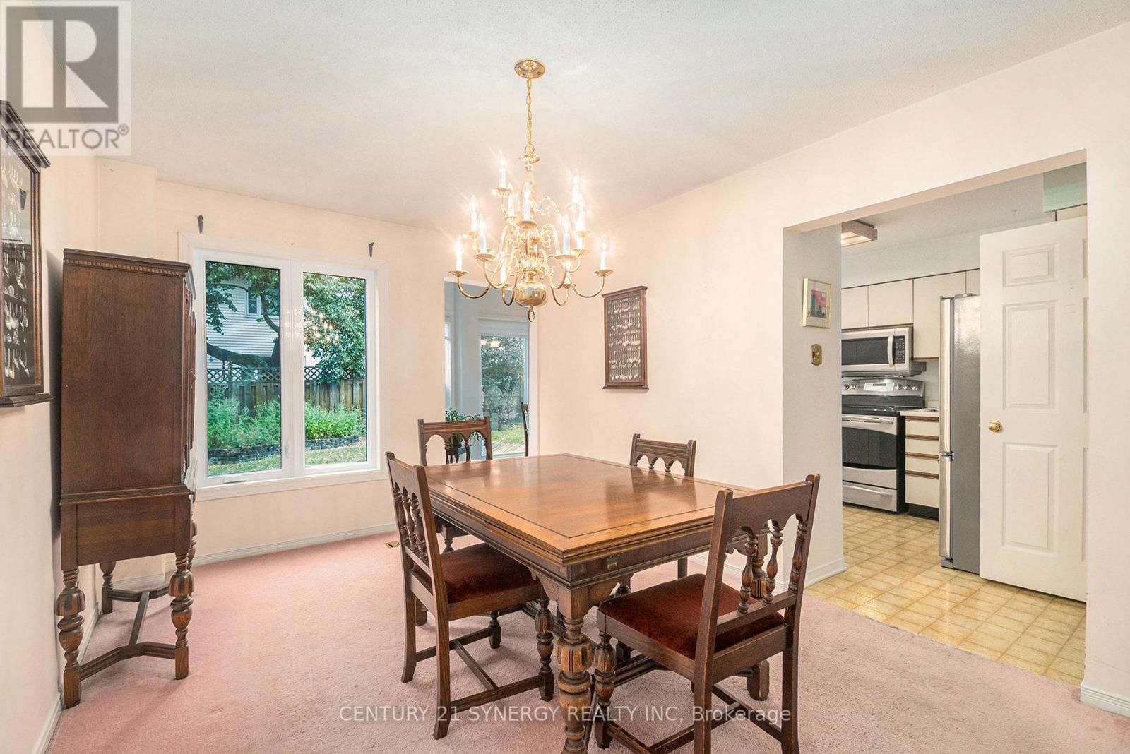 Photo 6 of 1723 Cara Crescent, Ottawa ON