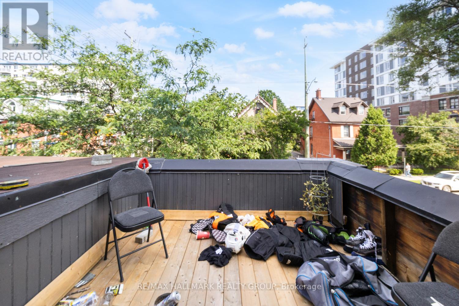 Photo 29 of 246 Laurier Avenue E, Ottawa ON