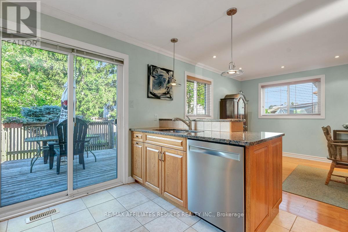 Photo 44 of 68 Pheasant Run Drive, Ottawa ON
