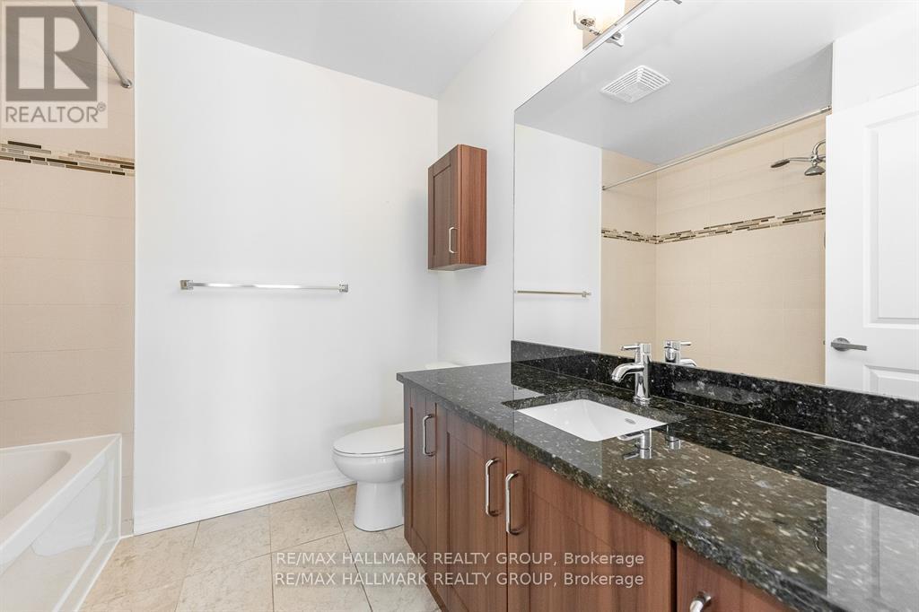 Photo 36 of Ph 1 2702 242 Rideau Street, Ottawa ON