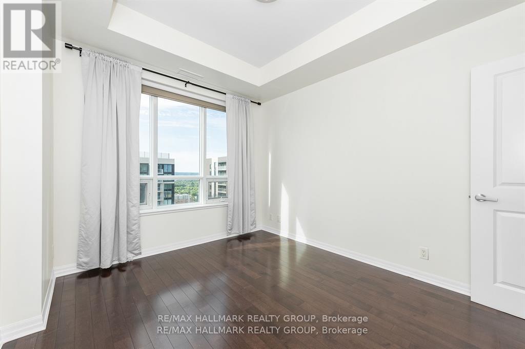 Photo 12 of Ph 1 2702 242 Rideau Street, Ottawa ON
