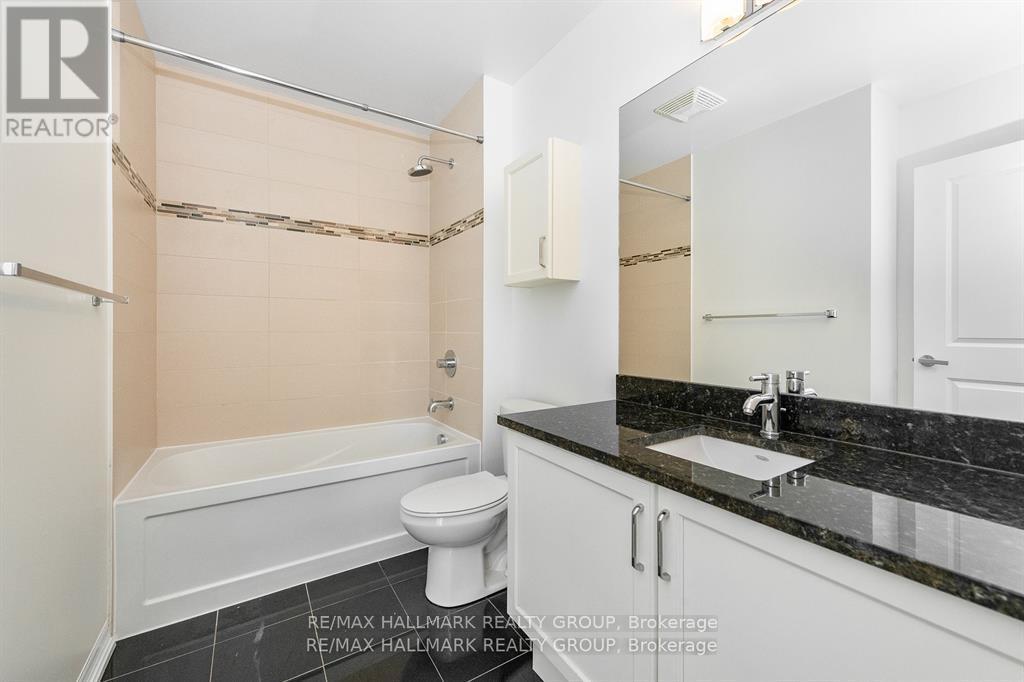 Photo 41 of Ph 1 2702 242 Rideau Street, Ottawa ON