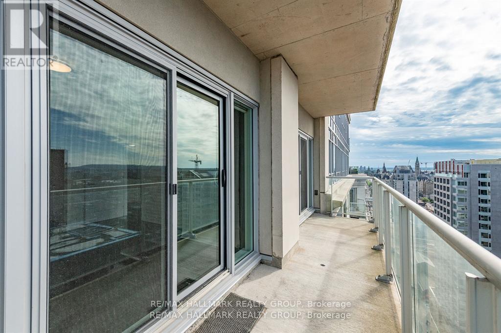 Photo 9 of Ph 1 2702 242 Rideau Street, Ottawa ON
