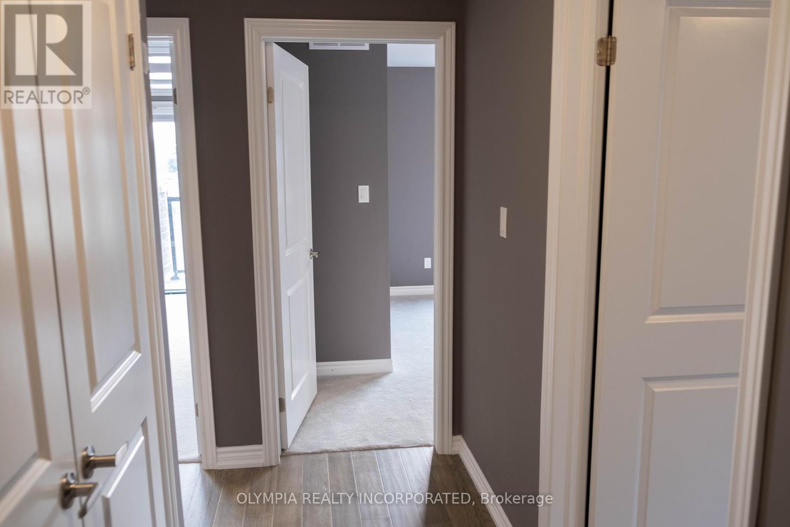 Photo 15 of 99 Louise Street, Welland ON